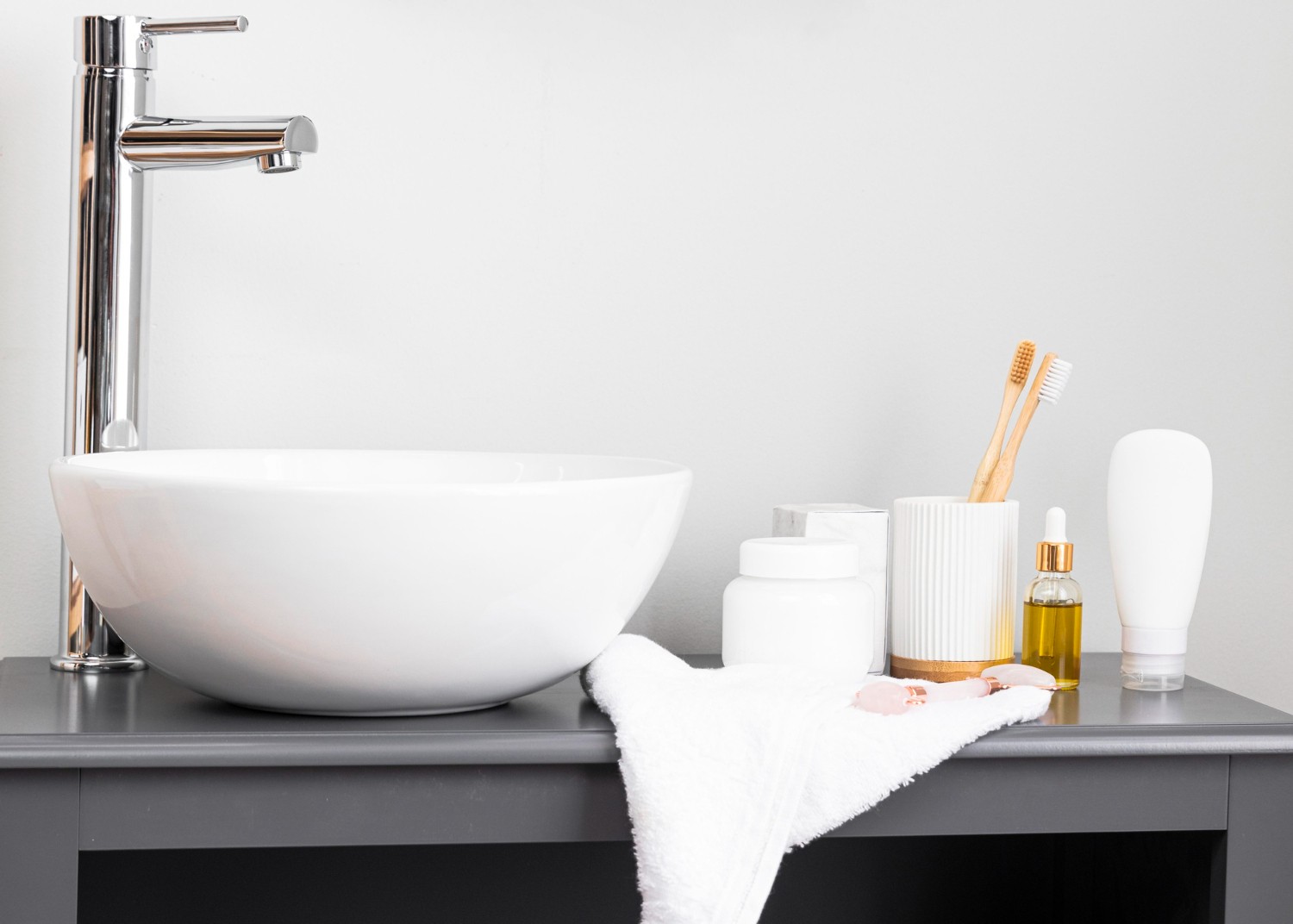 Tendenze di design eco friendly: rubinetterie sostenibili per case sostenibili